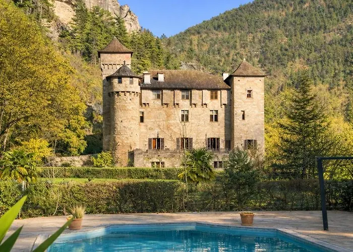 Chateau De La Caze Piscine & Spa - Ste Enimie